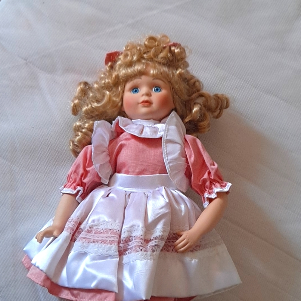 Muñeca de porcelana